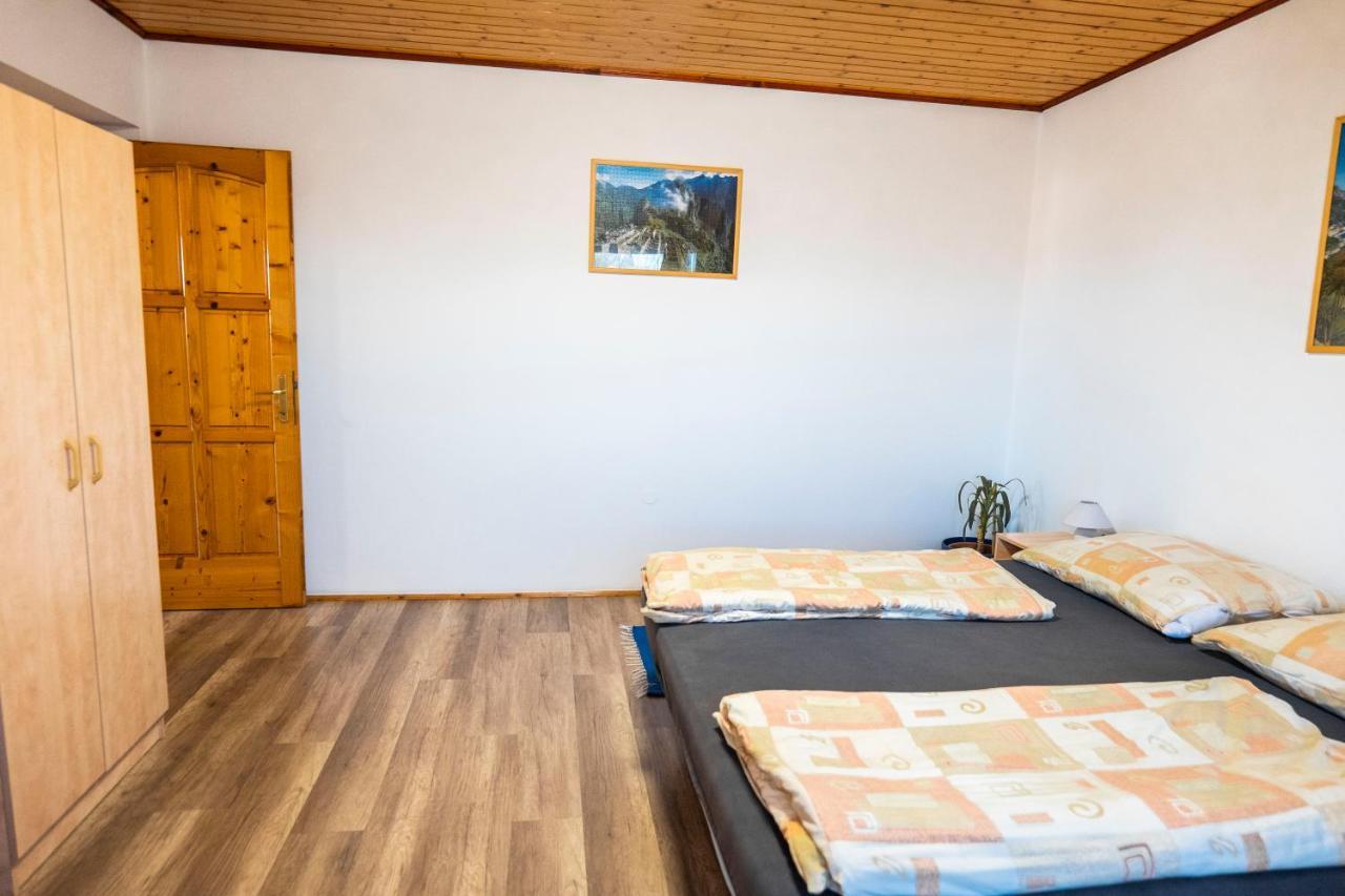 Kis Teniszhaz Ordacsehi Exterior foto